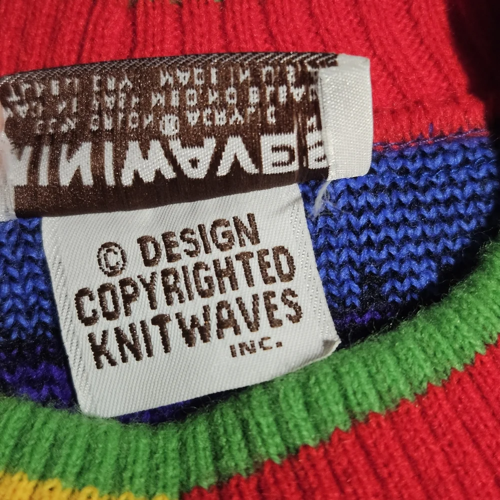 Vintage 80s 90s knit waves mini waves block multi color stitch crewneck sweater